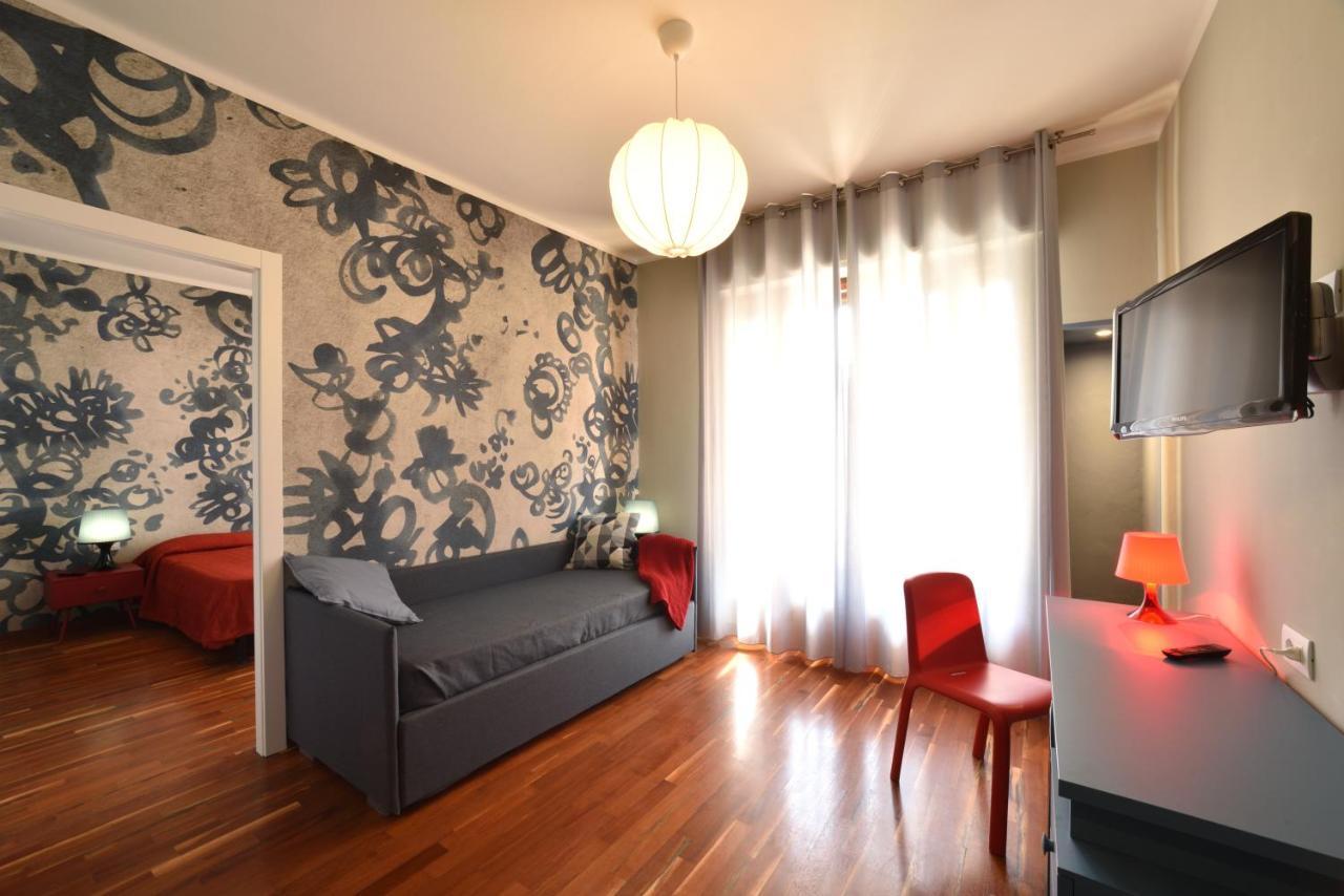 Hotel Bristol Alassio Bagian luar foto