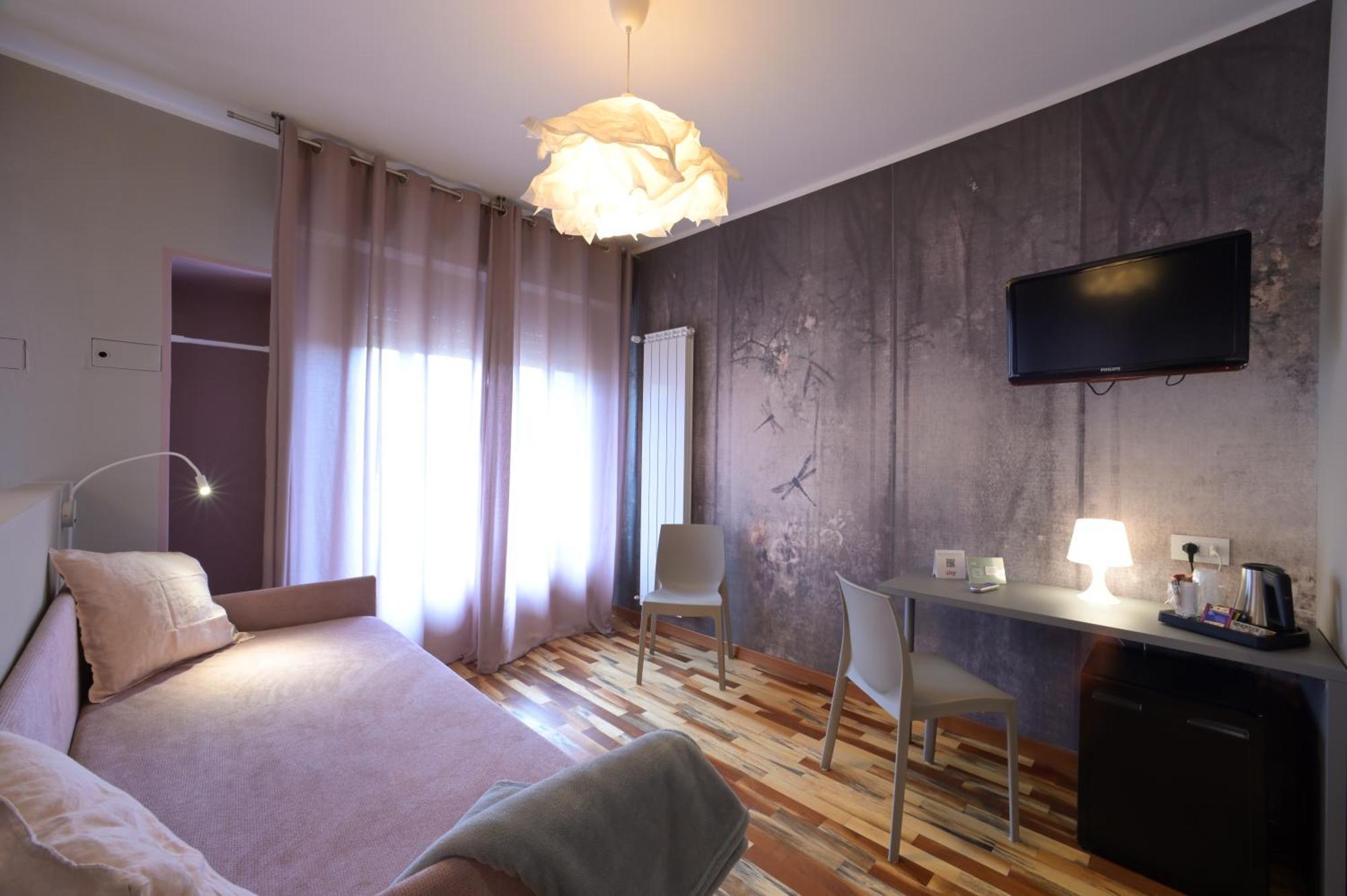 Hotel Bristol Alassio Bagian luar foto