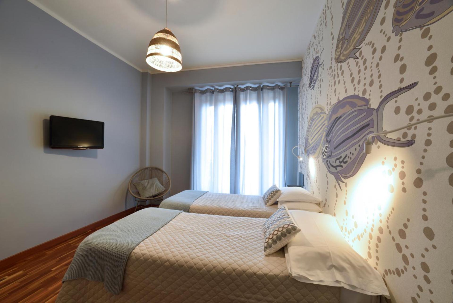 Hotel Bristol Alassio Bagian luar foto