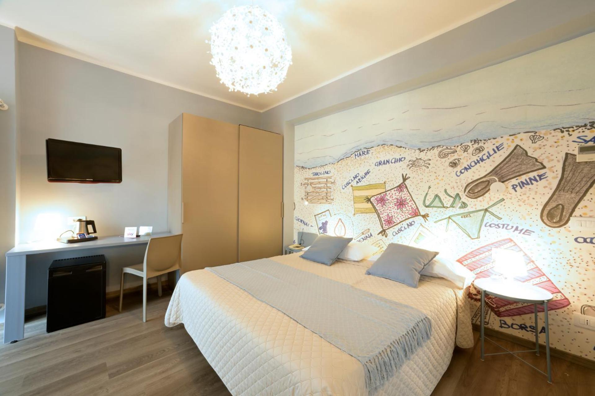 Hotel Bristol Alassio Bagian luar foto