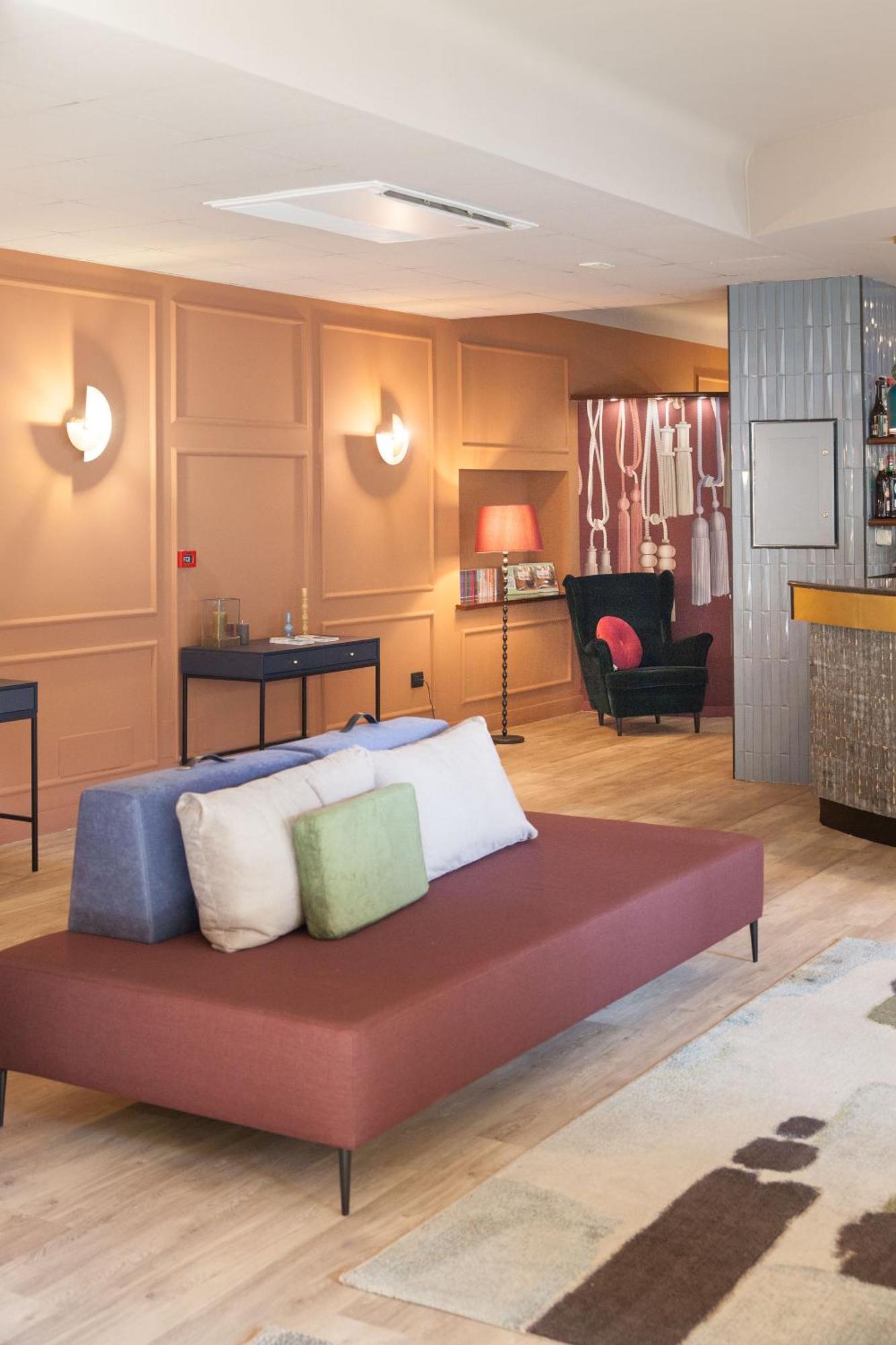 Hotel Bristol Alassio Bagian luar foto